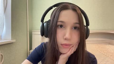 Scarlett online show from March 15, 12:00 pm