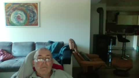 charles6064 online show from July 28, 2:13 pm