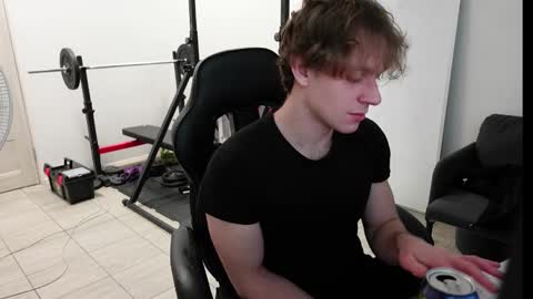 Snapshot of charles_dreams chatting on December 14, 4:34 pm CHARLES DREAMS online show from December 14, 4:34 pm