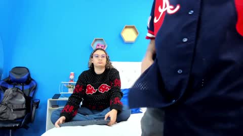 Charles y Elara online show from December 20, 3:14 am