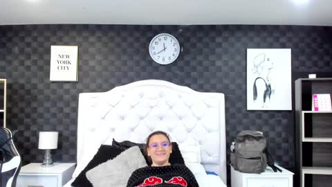 Charles y Elara online show from December 28, 12:24 pm