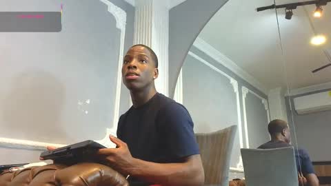 Snapshot of charlesbrown_ chatting on January 9, 5:26 pm charlesbrown_ online show from January 9, 5:26 pm