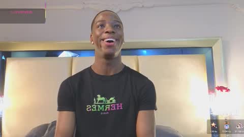 Snapshot of charlesbrown_ chatting on January 14, 2:01 pm charlesbrown_ online show from January 14, 2:01 pm