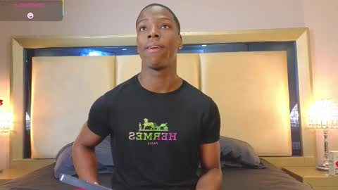 Snapshot of charlesbrown_ chatting on February 10, 2:10 pm charlesbrown_ online show from February 10, 2:10 pm