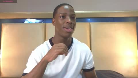 Snapshot of charlesbrown_ chatting on February 19, 5:31 pm charlesbrown_ online show from February 19, 5:31 pm