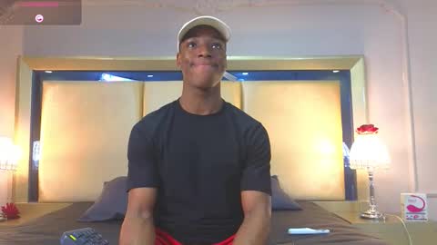 Snapshot of charlesbrown_ chatting on February 20, 2:17 pm charlesbrown_ online show from February 20, 2:17 pm