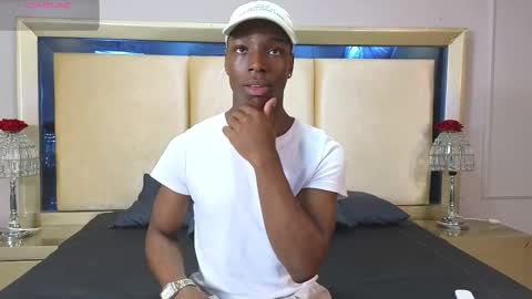 Snapshot of charlesbrown_ chatting on March 14, 3:39 pm charlesbrown_ online show from March 14, 3:39 pm