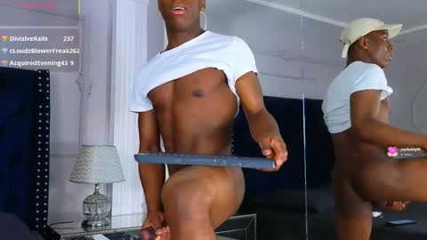 charlesbrown_ online show from April 29, 7:53 pm