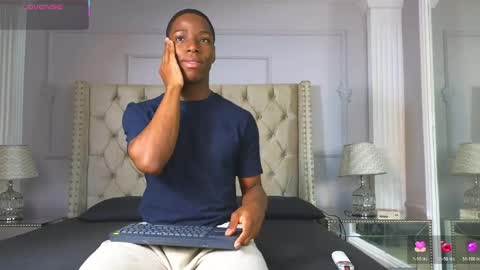 charlesbrown_ online show from May 2, 1:27 pm
