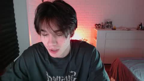 Snapshot of charleshanson69 chatting on October 26, 4:46 pm charleshanson69 online show from October 26, 4:46 pm