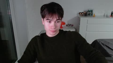 Snapshot of charleshanson69 chatting on November 19, 1:16 am charleshanson69 online show from November 19, 1:16 am