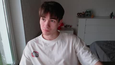 Snapshot of charleshanson69 chatting on November 20, 11:10 am charleshanson69 online show from November 20, 11:10 am