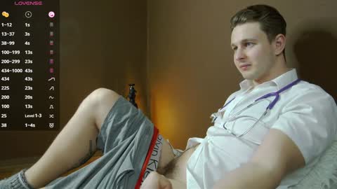 Charlie Smiley online show from December 1, 10:10 pm