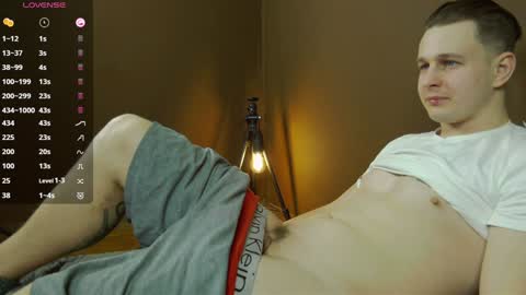 Charlie Smiley online show from December 14, 5:18 am