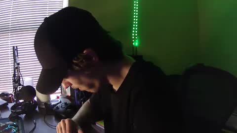 char sexiness online show from November 2, 3:03 pm