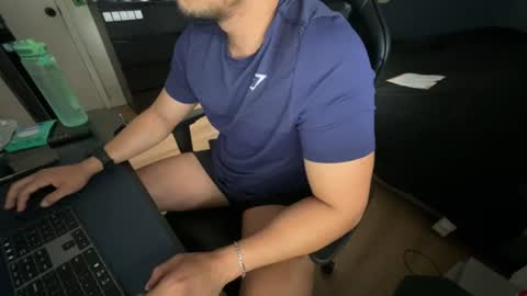 charliekkw online show from July 23, 7:12 pm