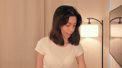 Yumi online show from January 8, 10:39 am