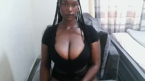 Snapshot of charllette chatting on March 19, 7:45 am charllette online show from March 19, 7:45 am