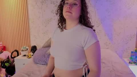 You honey online show from June 8, 1:00 pm