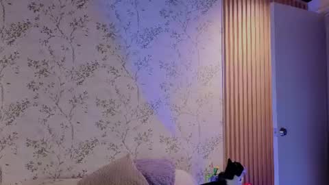 You honey online show from July 9, 11:25 am