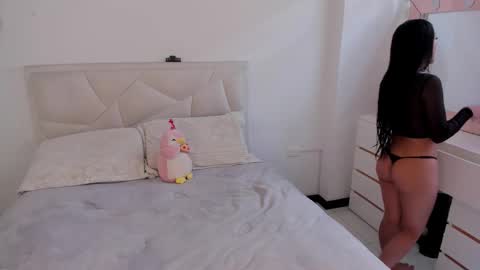    online show from February 17, 6:25 pm