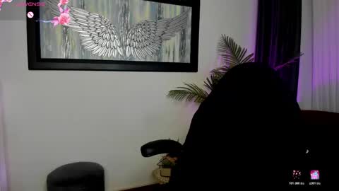 Charlote online show from October 31, 11:44 am