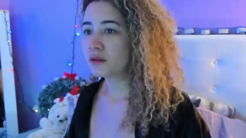 Char 3 online show from December 3, 2:26 pm