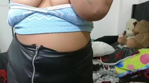 Snapshot of charlotte_027 chatting on February 28, 5:15 am charlotte_027 online show from February 28, 5:15 am