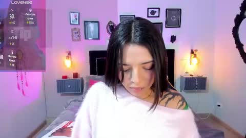 Snapshot of charlotte__benett chatting on July 13, 4:59 am Charlotte online show from July 13, 4:59 am