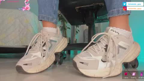 charlotte  grey online show from October 25, 8:25 pm