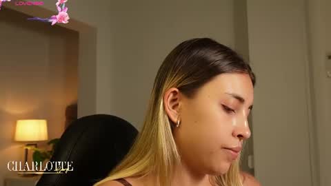 charlotte  grey online show from August 1, 7:57 pm