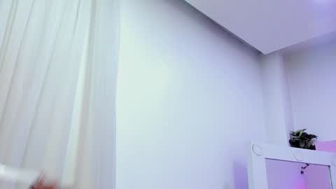  CHARLOTTE BROWN  online show from December 28, 11:30 am