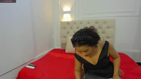 charlottte y dante online show from June 5, 3:46 am