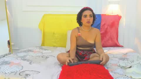 charlottte y dante online show from June 19, 4:06 am