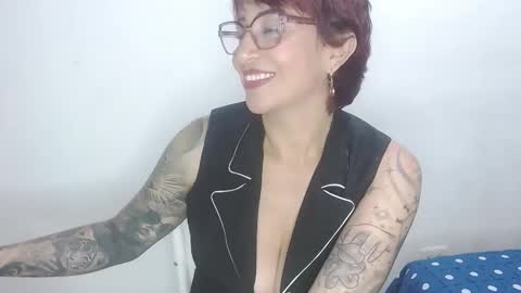 Charlotte online show from April 25, 10:51 pm