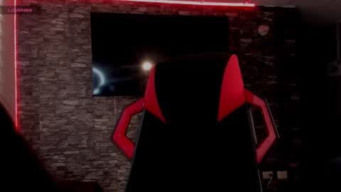 Charlotte  online show from February 10, 8:57 pm