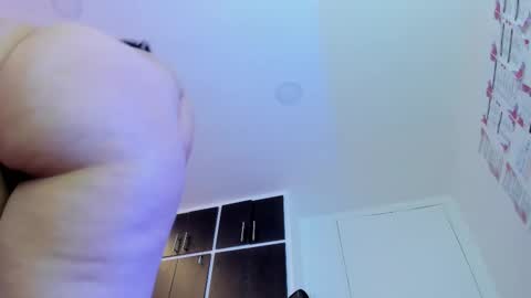 Charlotte Icee online show from February 27, 7:47 pm