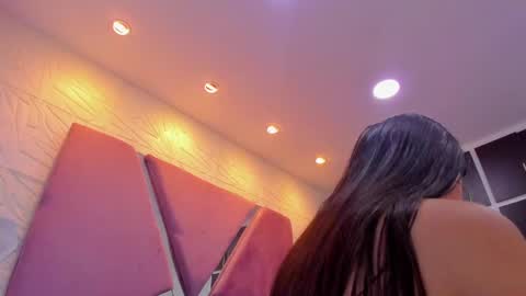 Charlotte Icee online show from March 3, 7:06 pm