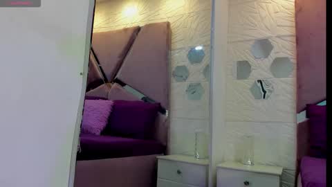 Charlotte Icee online show from September 27, 4:45 pm