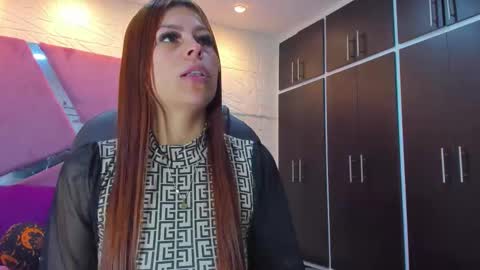 Charlotte Icee online show from November 21, 3:44 pm