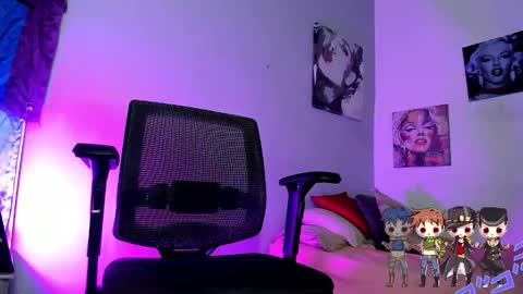 Charlie  online show from December 14, 4:12 pm