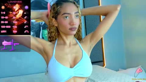 CHARLOTTE online show from November 14, 12:15 pm