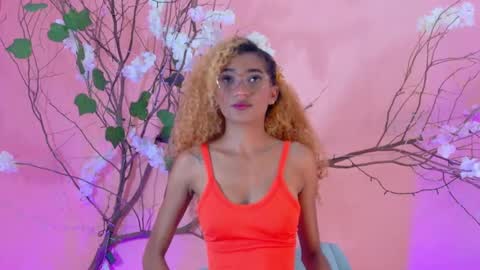 CHARLOTTE online show from March 8, 12:09 pm