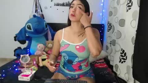 Charlotte luna95 online show from December 20, 3:46 am