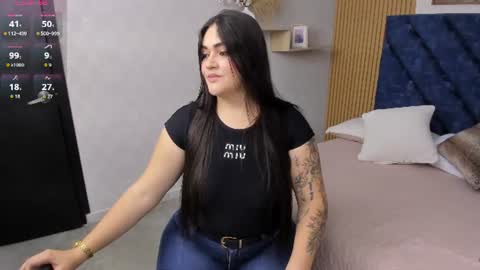 Snapshot of charlotte_mayers chatting on July 16, 11:27 am Charlotte Mayers online show from July 16, 11:27 am
