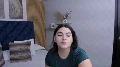 Snapshot of charlotte_mayers chatting on July 24, 11:19 am Charlotte Mayers online show from July 24, 11:19 am