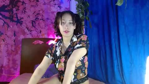 charlotte_morh_ online show from June 3, 4:59 am