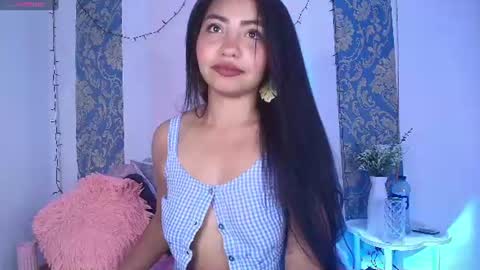 charlotte_princess_1 online show from July 25, 5:49 am
