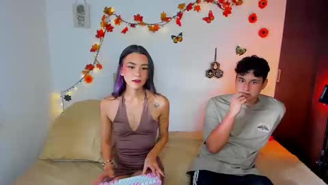 Snapshot of charlotte_queeen chatting on September 23, 10:02 pm Charlotte online show from September 23, 10:02 pm