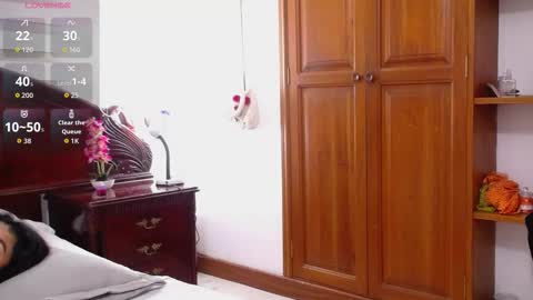 Charlotte   online show from November 26, 11:06 pm